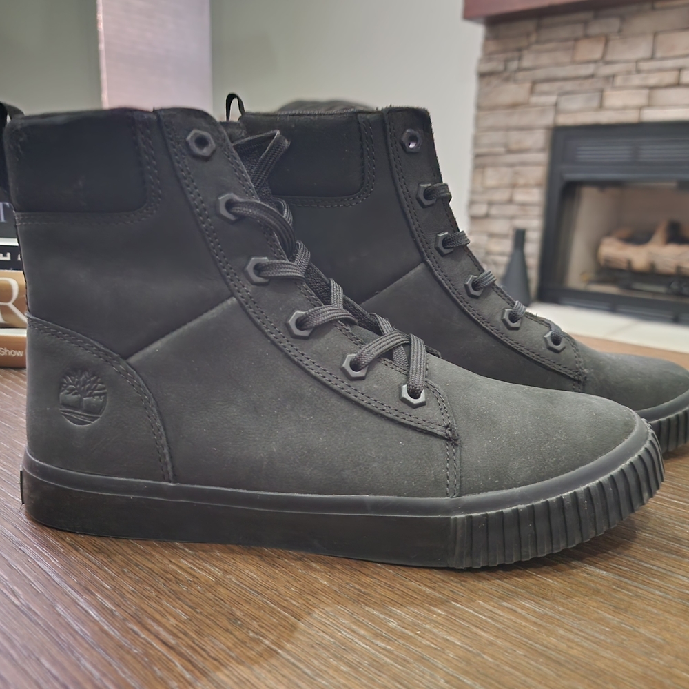 Timberland Women's Black Lace-Up Boots